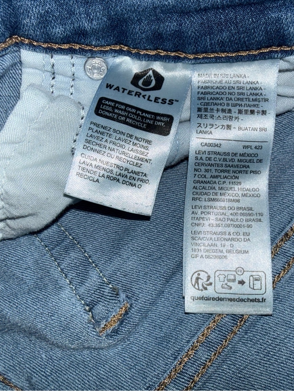 Levi's 721 High Rise Skinny Jeans Women’s- Size 32x30 - Picture 6 of 7